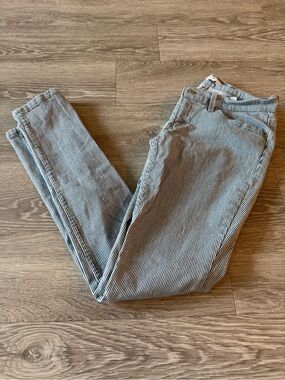 Levi's Black & White Pinstripe Skinny Jeans